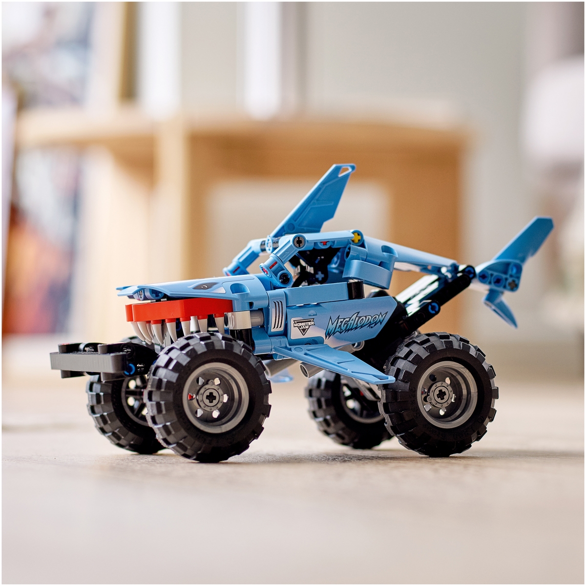 Конструктор LEGO 42134 Техник Monster Jam™ Megalodon™ Казахстан