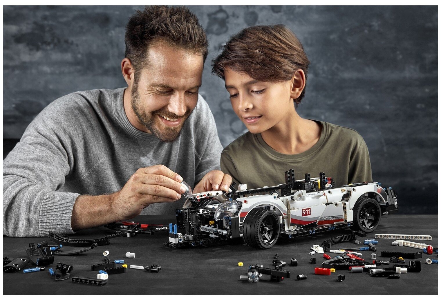 Конструктор LEGO Porsche 911 RSR Technic 42096 Казахстан