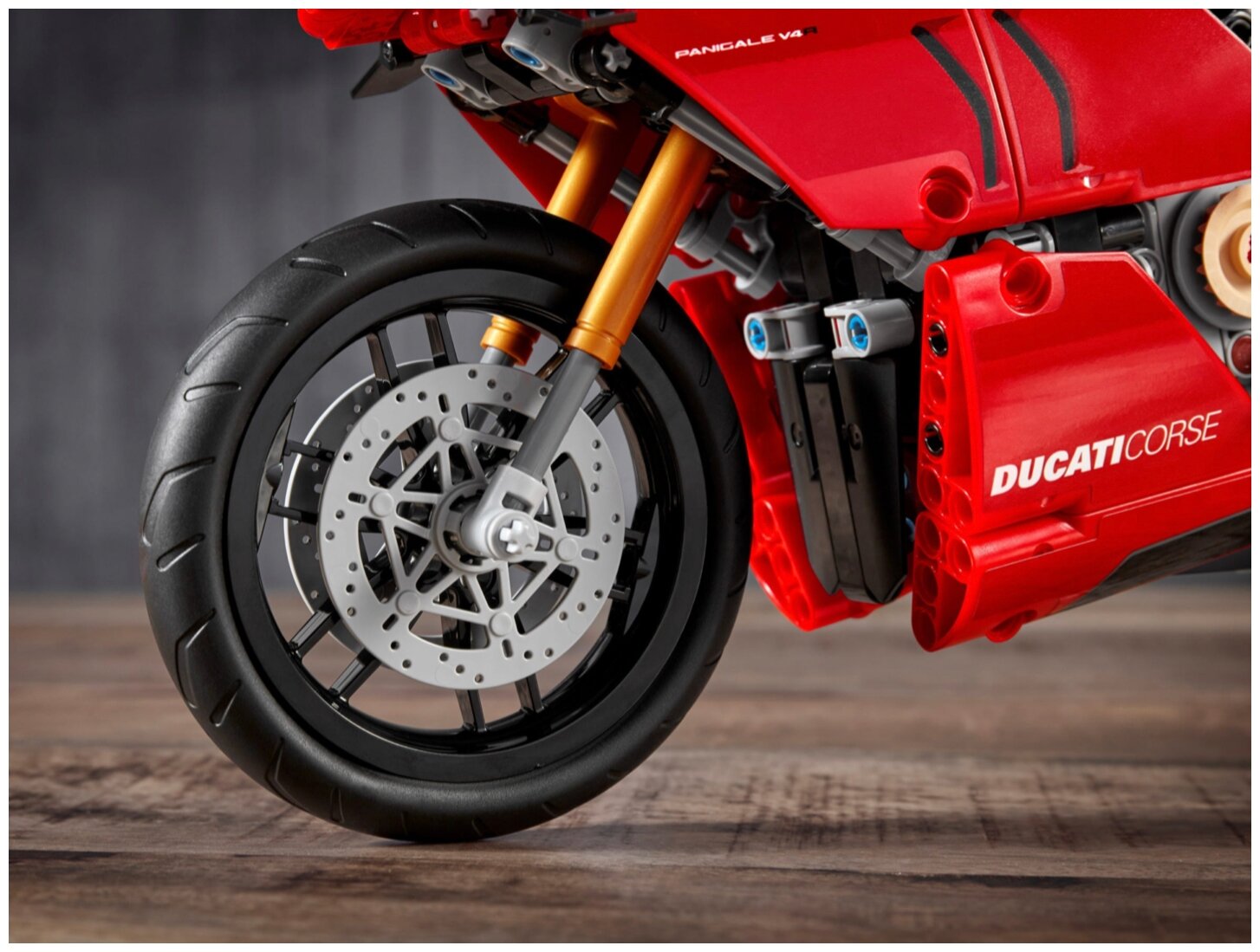 Конструктор LEGO Ducati Panigale V4 R Technic 42107 Казахстан