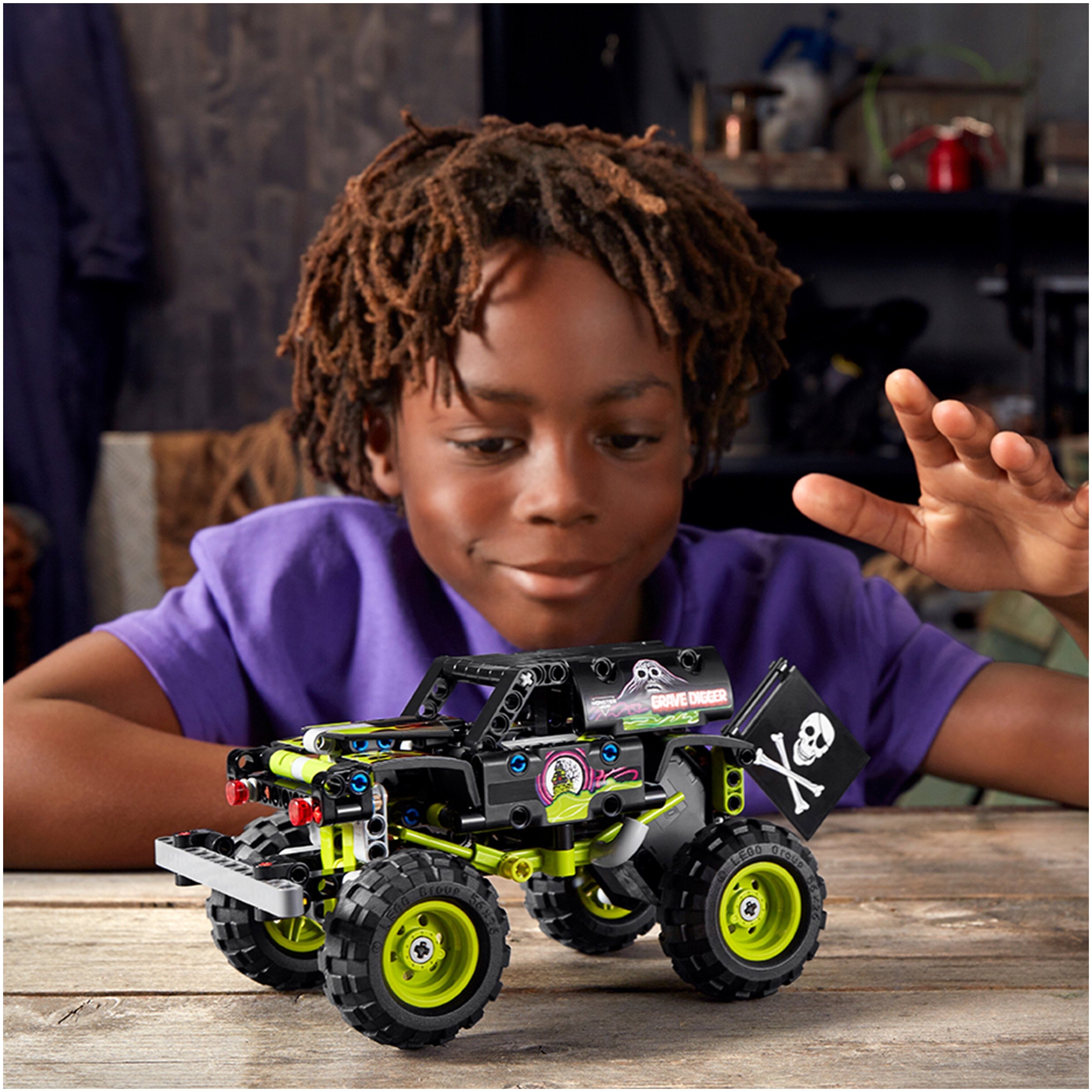 Конструктор LEGO 42118 Technic Monster Jam Grave Digger Казахстан