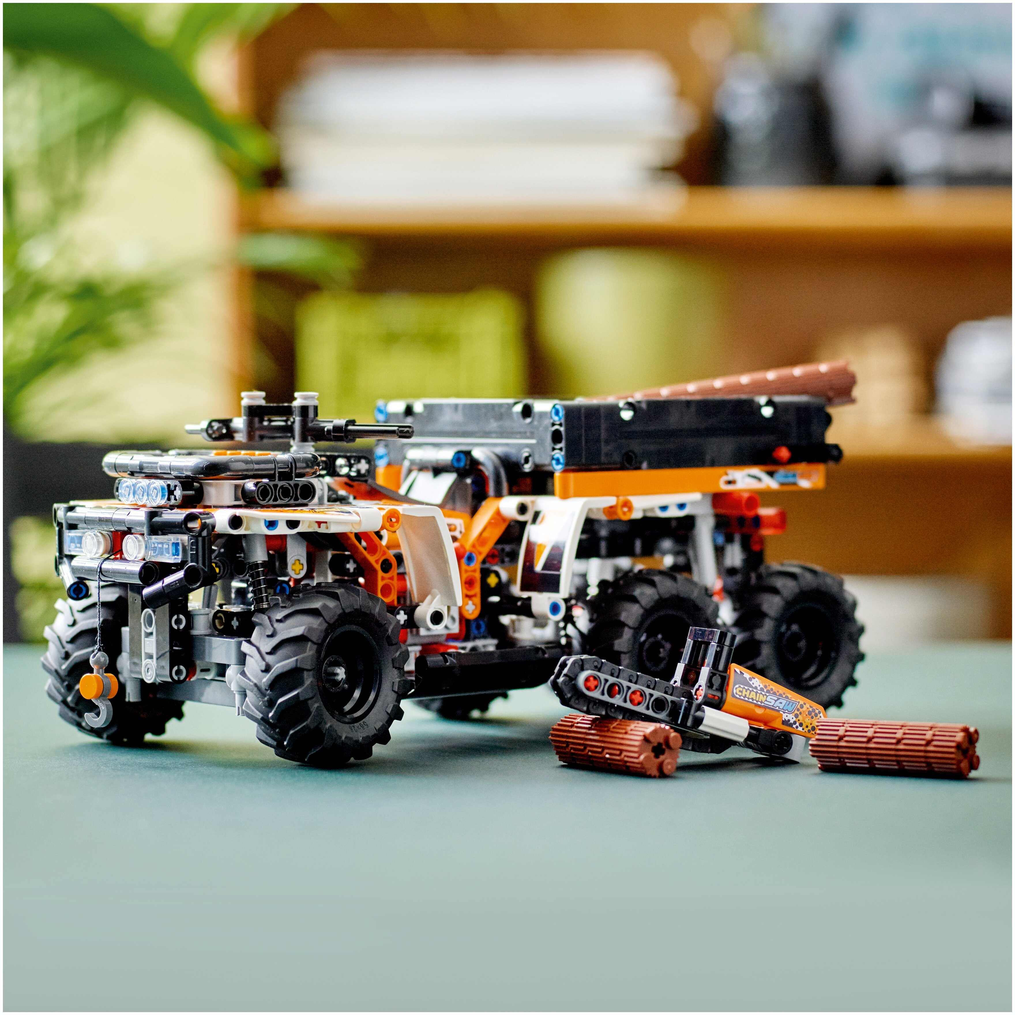Конструктор LEGO Внедорожный грузовик Technic 42139 заказать