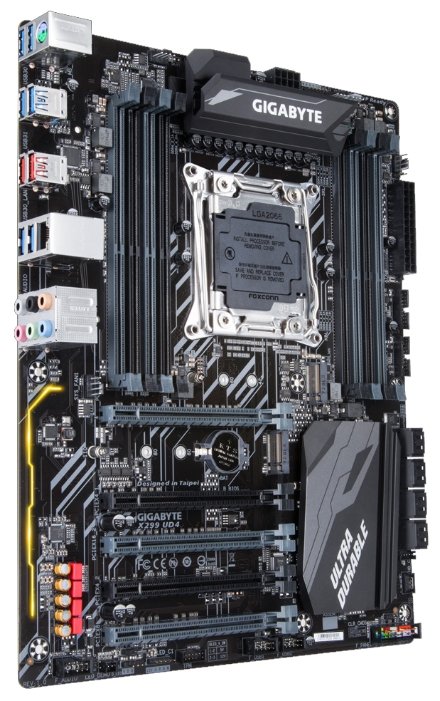 Фото Материнская плата GIGABYTE X299 UD4