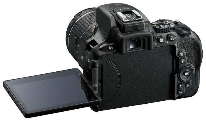 Купить Зеркальная фотокамера NIKON D5600 (DX) (BK) + 18-105 VR (DX)