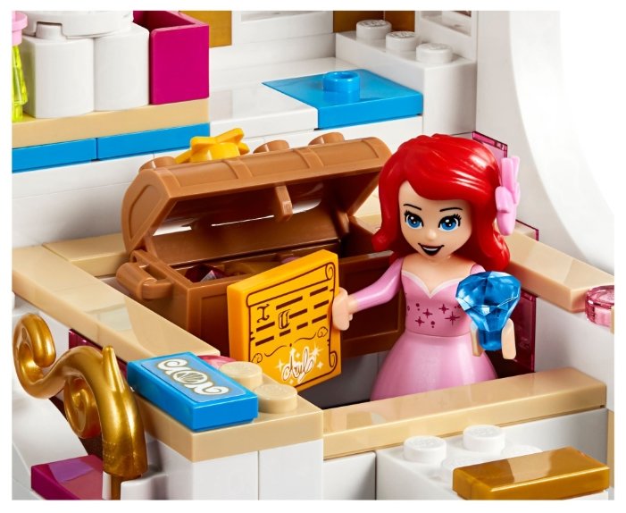 Цена Конструктор LEGO Королевский корабль Ариэль 41153