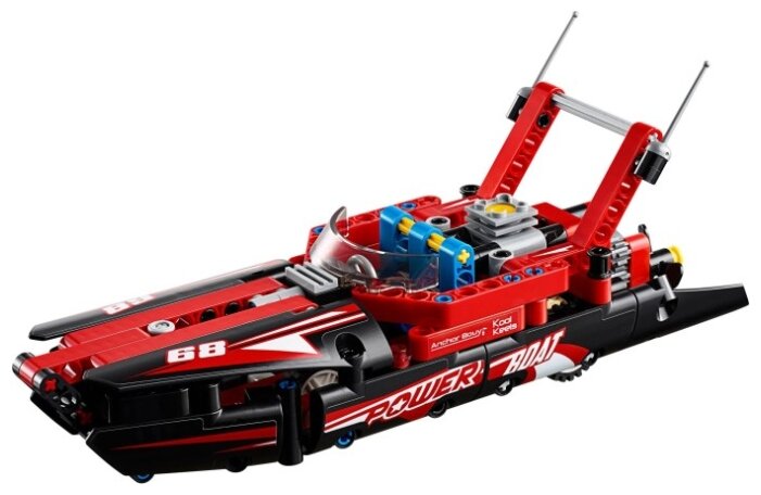 Фотография Конструктор LEGO Моторная лодка TECHNIC 42089