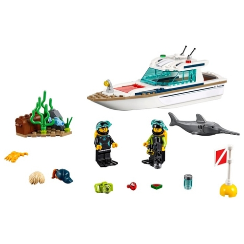 Фотография Конструктор LEGO Яхта для дайвинга CITY 60221