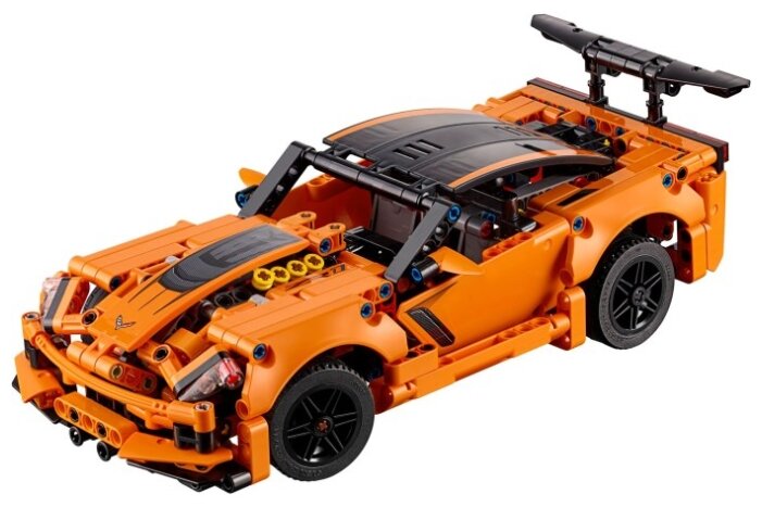 Фотография Конструктор LEGO Chevrolet Corvette ZR1 TECHNIC 42093