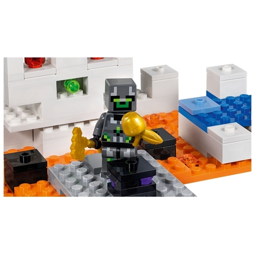 Картинка Конструктор LEGO Арена-череп Minecraft 21145
