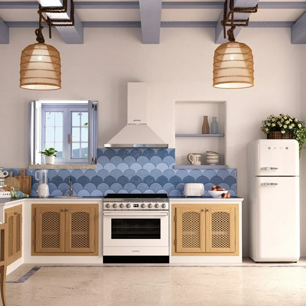 Блендер SMEG BLF01WHEU заказать