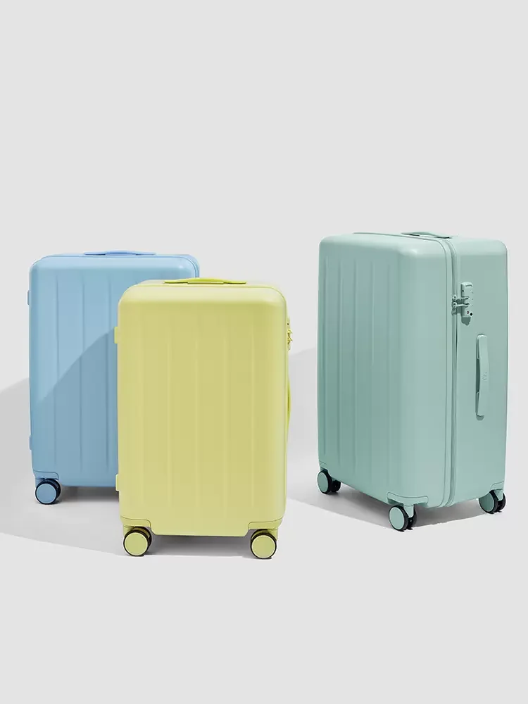 Купить Чемодан Xiaomi NinetyGo Danube Max Luggage 26" Green