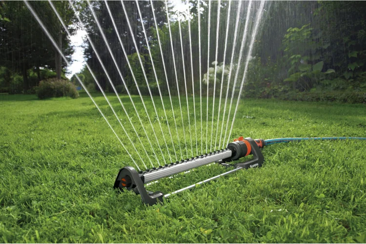 Фото Дождеватель GARDENA 18704-20 осциллирующий Aqua L