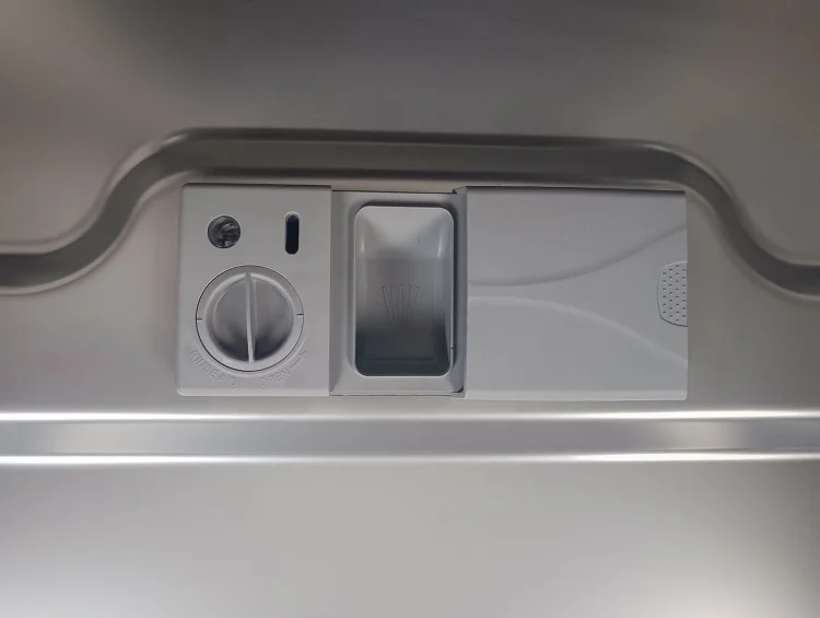 Цена Встраиваемая посудомоечная машина MIDEA MDWB-6018LD