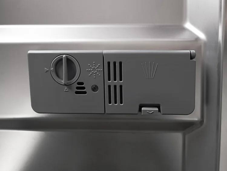 Цена Встраиваемая посудомоечная машина MIDEA MDWB-4516BB