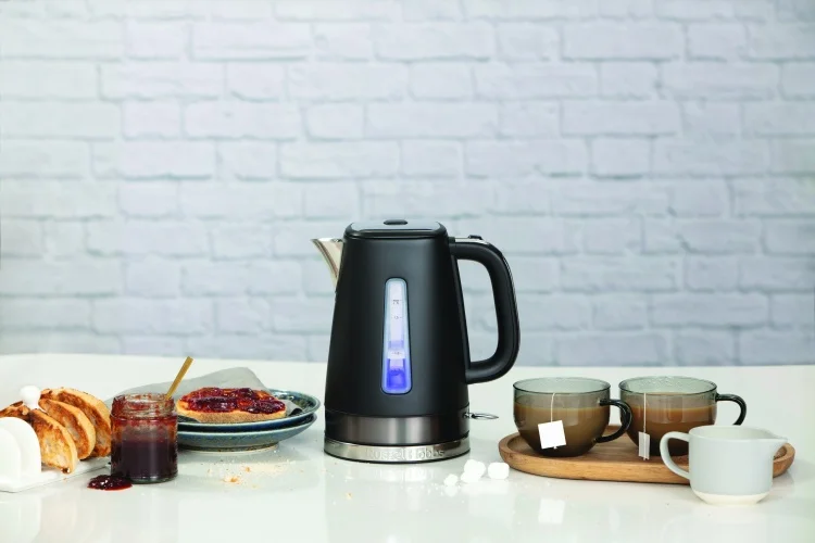 Чайник RUSSELL HOBBS 26140-70 заказать