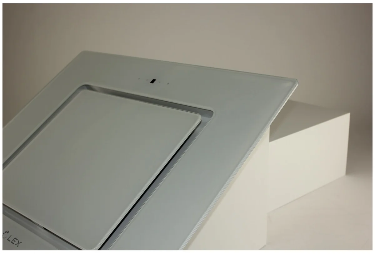 Картинка Вытяжка LEX LUNA 600 WHITE