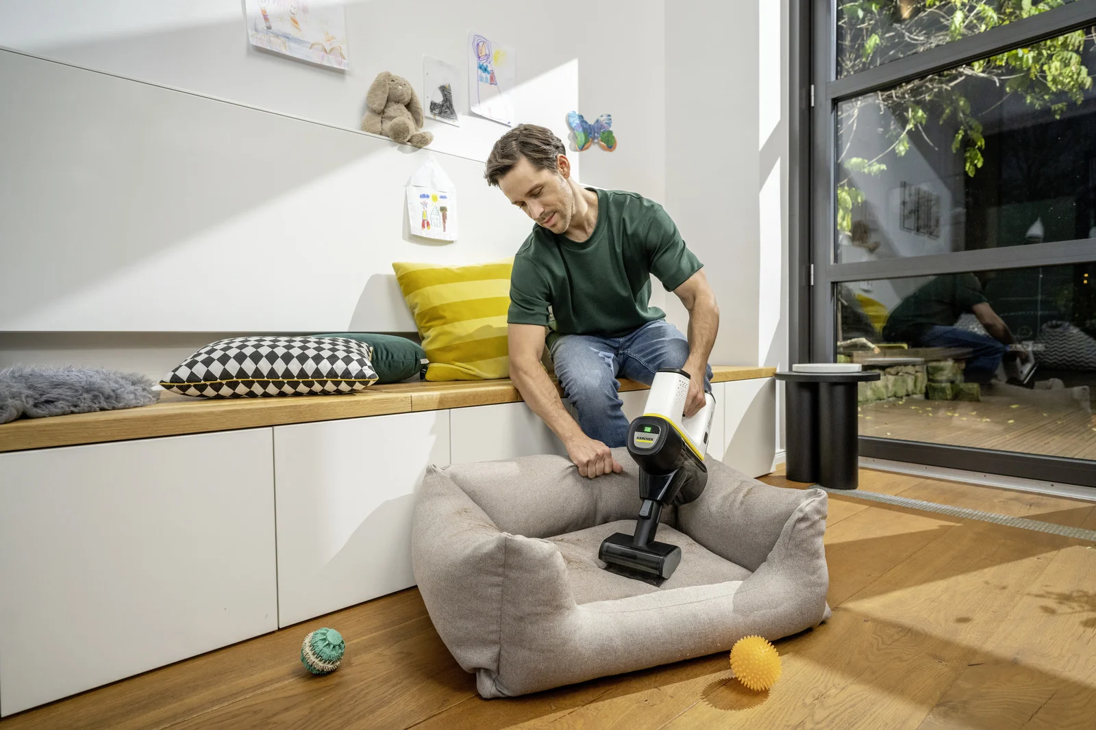 Купить Пылесос KARCHER VC 6 Cordless ourFamily Pet (1.198-673.0)