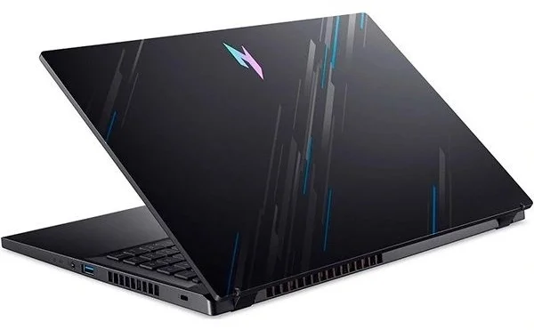 Фотография Ноутбук ACER Nitro V ANV15-51-58U (NH.QNDER.002)