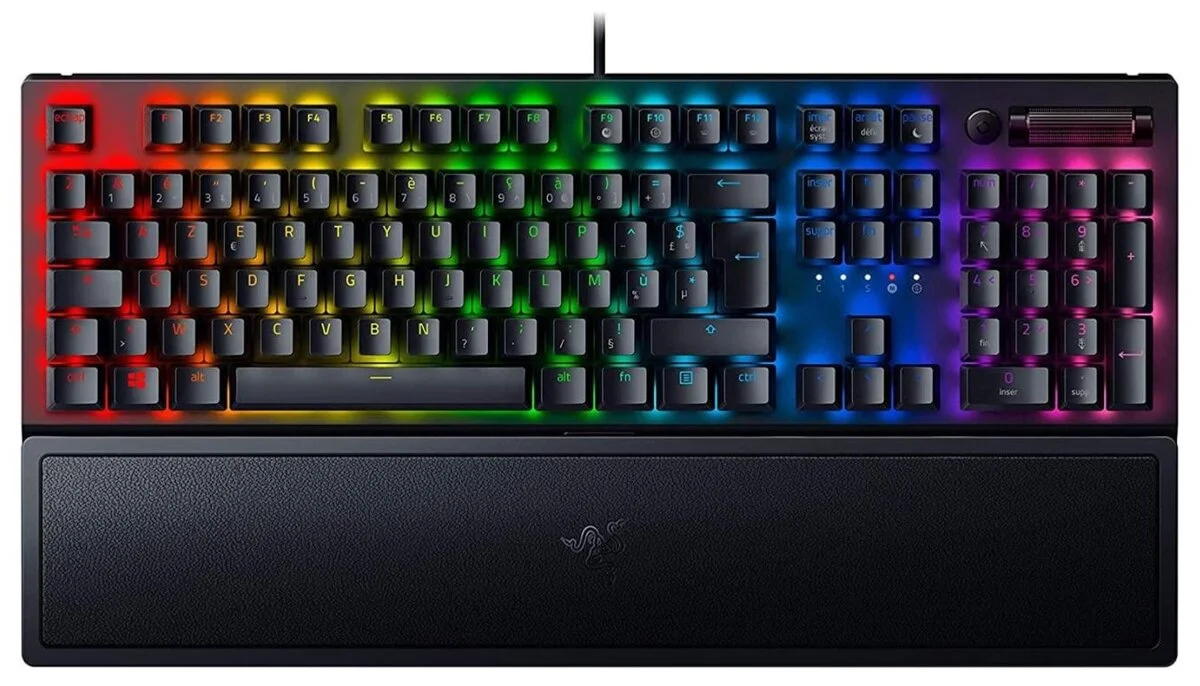 Клавиатура RAZER BlackWidow V3 (Yellow Switch) (RZ03-03542100-R3R1)