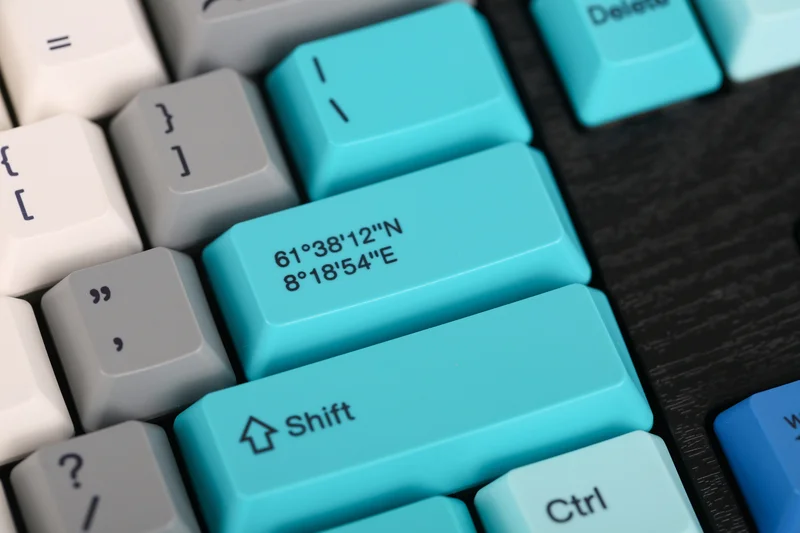 Цена Клавиатура VARMILO Summit R1 VEM108 VARMILO EC V2 Sakura A36A050A9A3A06A007
