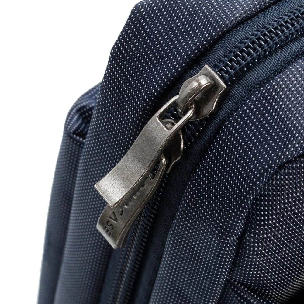 Фото Сумка для ноутбука RIVACASE 8221 Blue