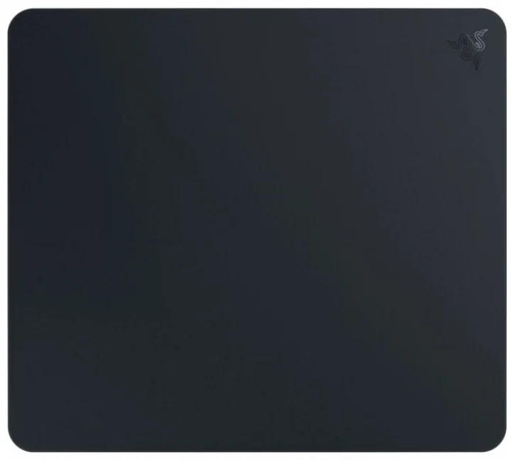 Фото Коврик для мышки RAZER Strider Chroma RZ02-04490100-R3M1