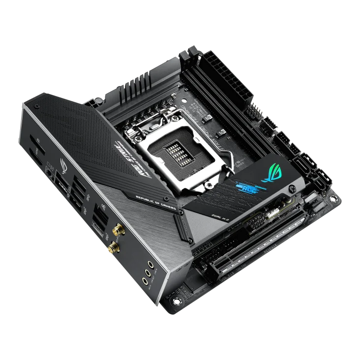 Фотография Материнская плата ASUS ROG STRIX Z490-I GAMING