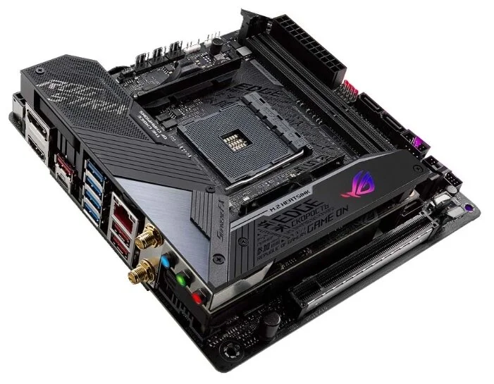 Фотография Материнская плата ASUS ROG STRIX X570-I GAMING