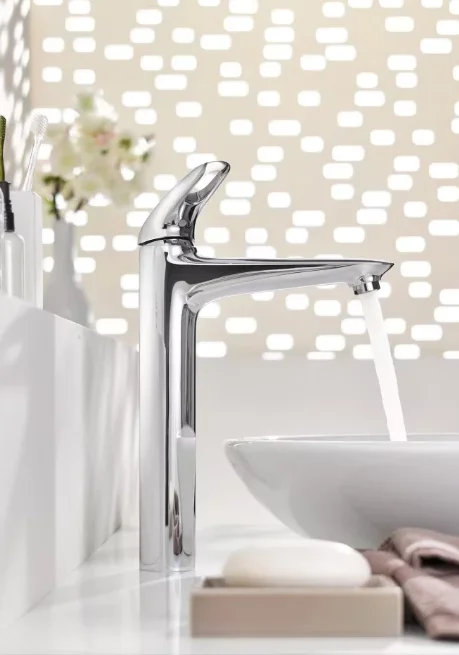 Фотография Смеситель GROHE 23570003