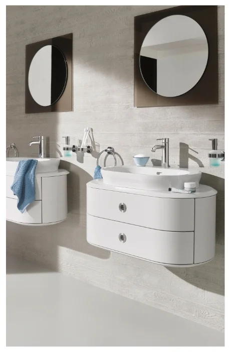 Фотография GROHE Смеситель для раковины стандартный GROHE Essence New 23589001