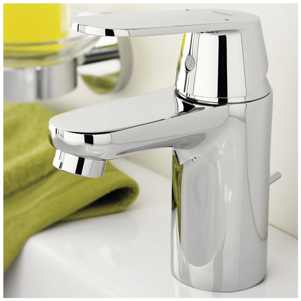Цена GROHE Смеситель для раковины корпус маленький GROHE EuroSmart Cosmopolitan 32825000
