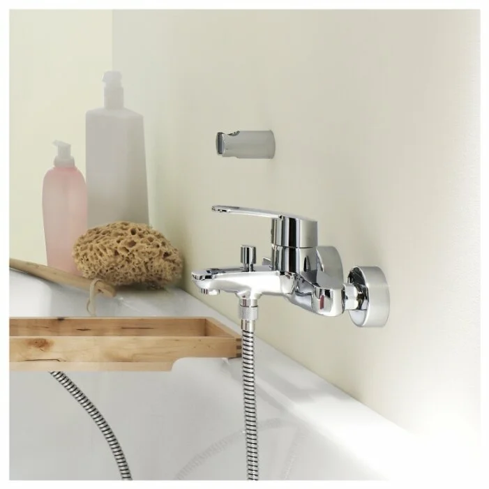 Картинка GROHE Смеситель для ванны с изливом GROHE EuroStyle Cosmopolitan 33591002