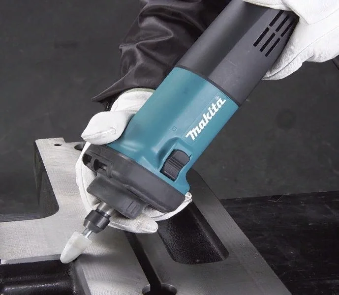 Фотография Шлифмашина MAKITA GD0602