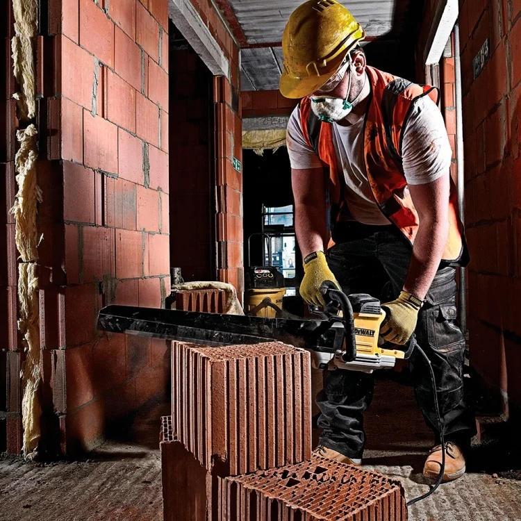 Фотография Пила DeWALT DWE397-QS