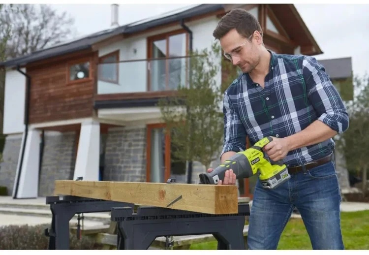 Фотография Пила RYOBI R18RS-0