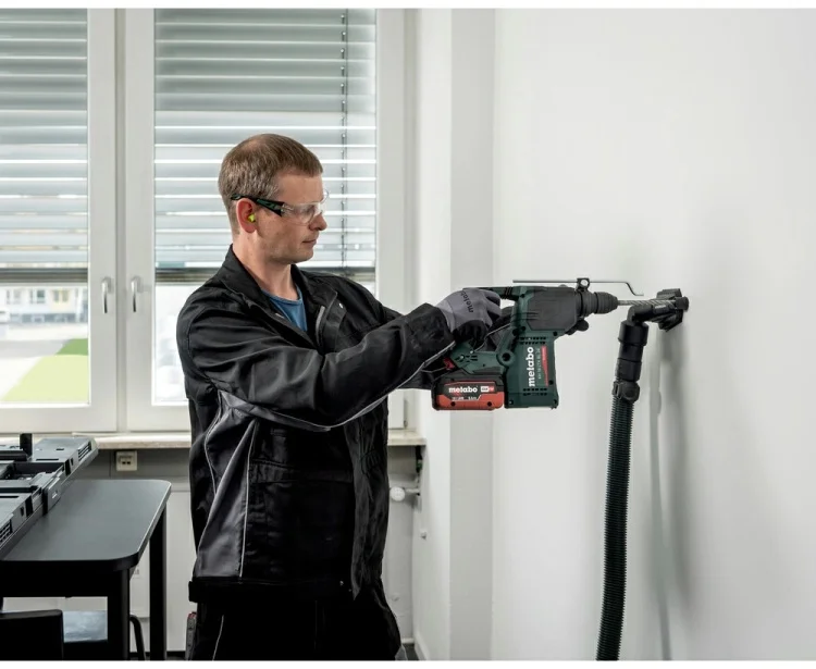 Фото Перфоратор METABO KH 18 LTX BL 24 (601713800)