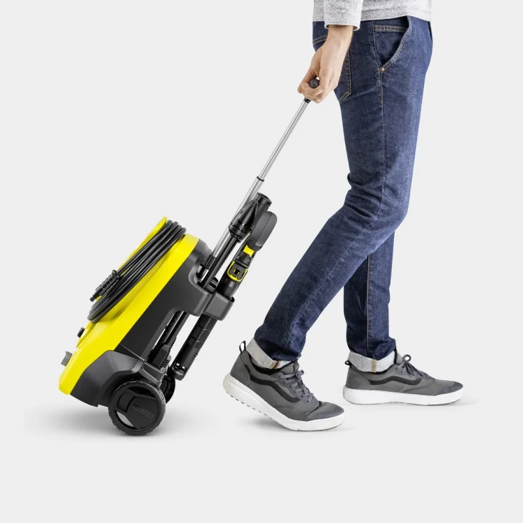 Фотография Мойка высокого давления KARCHER K 4 Classic Car (1.679-422.0)