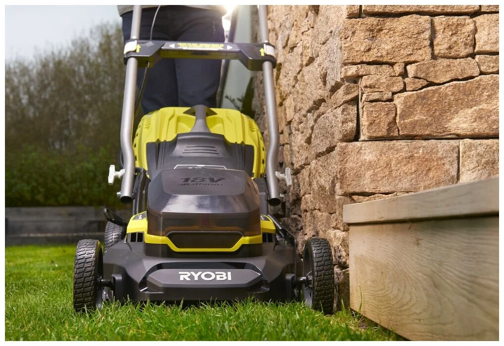 Фотография Газонокосилка RYOBI 5133004584 RY18LMX40A-0