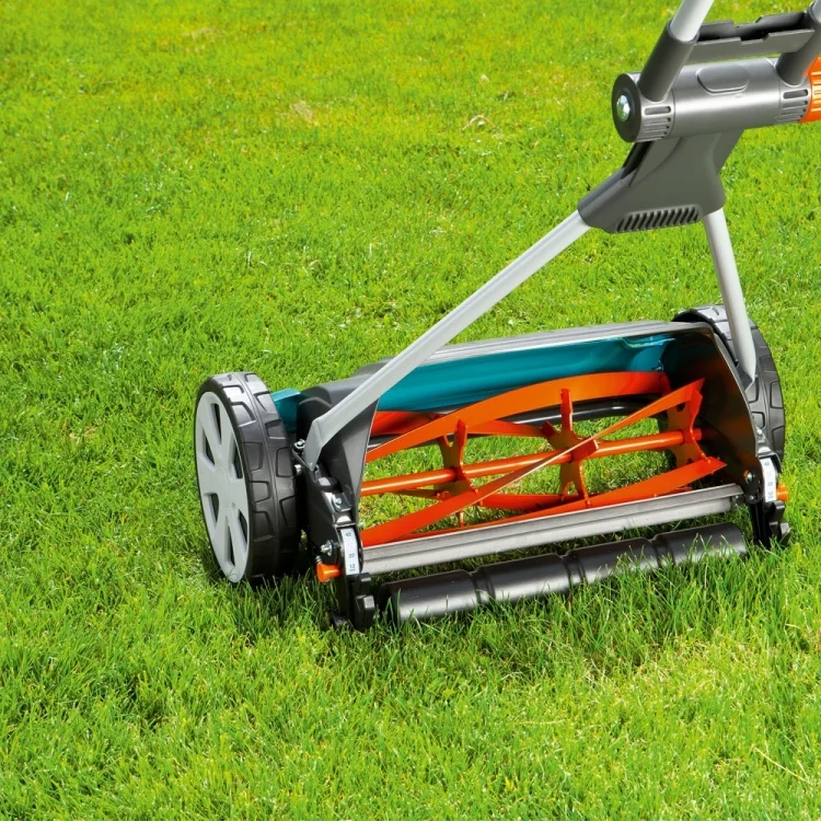 Фото Газонокосилка механическая GARDENA 400C Classic 04022-20