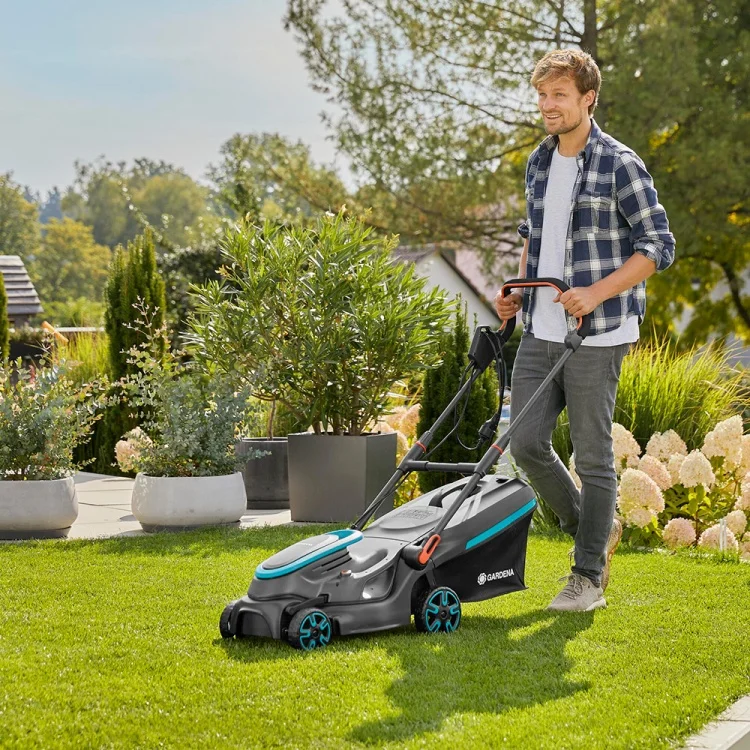 Фото Газонокосилка электрическая GARDENA PowerMax 37/1800 G2 14637-20