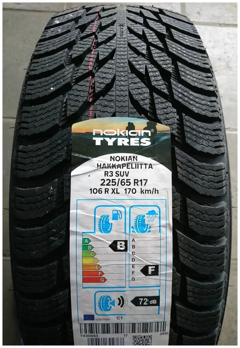 Фото Автомобильная шина зимняя NOKIAN HakkaPeliitta R3 SUV 265/65/R17 116R