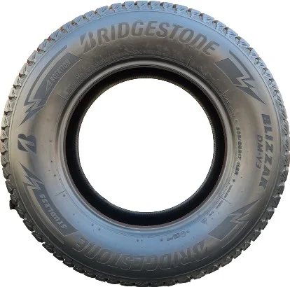 Фотография Автомобильная шина зимняя BRIDGESTONE BLIZZAK DM-V3 275/55/R20 117 T