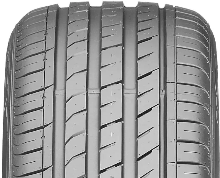 Фотография Автомобильная шина летняя NEXEN 215/60/R16 95V NFERA SU1 T/L