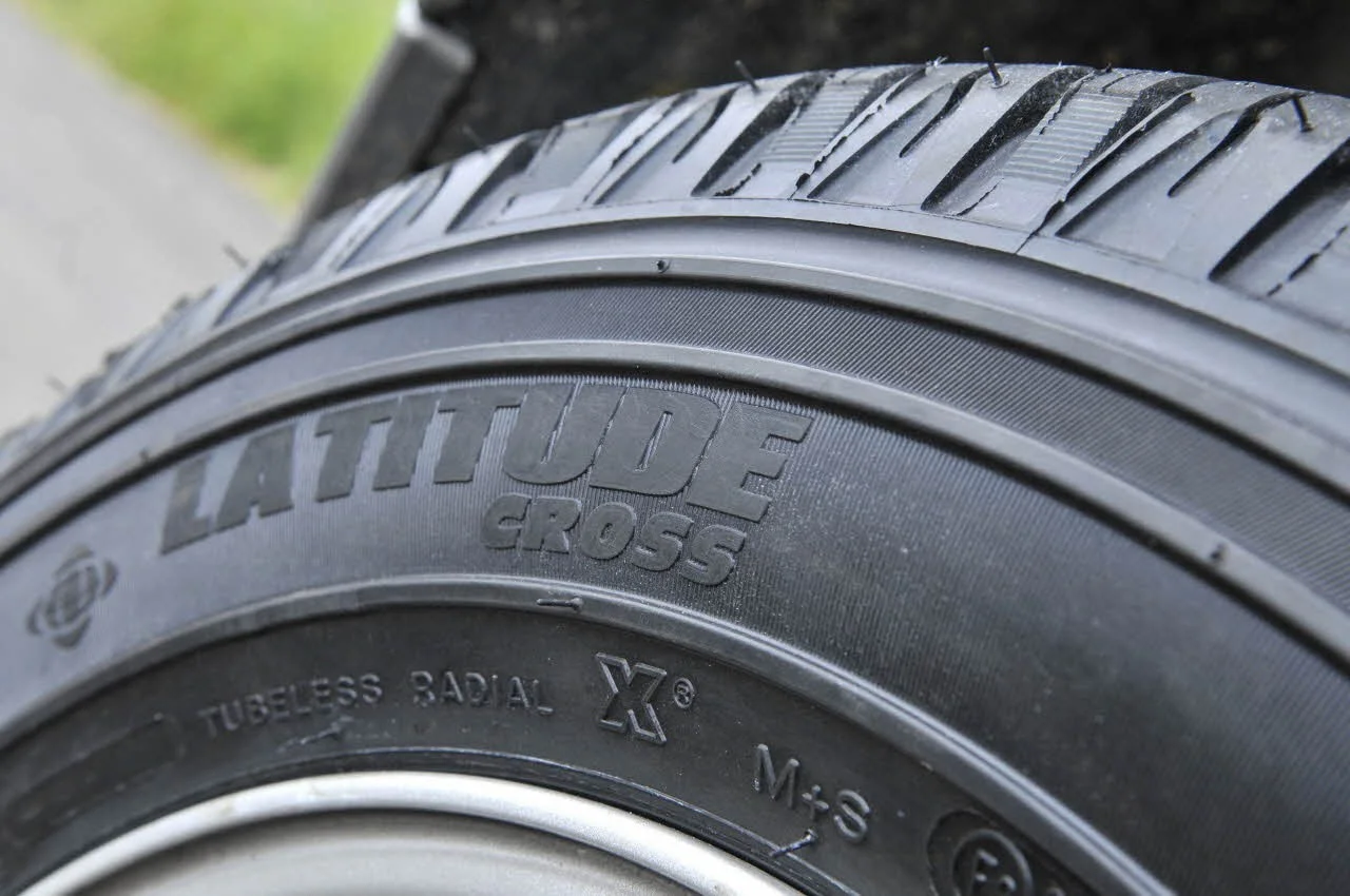 Автомобильная шина летняя MICHELIN Latitude cross 225/65/R17 H102 Казахстан