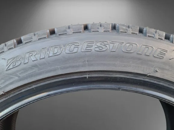 Цена Автомобильная шина зимняя BRIDGESTONE Blizzak VRX 185/60/R15 84 S
