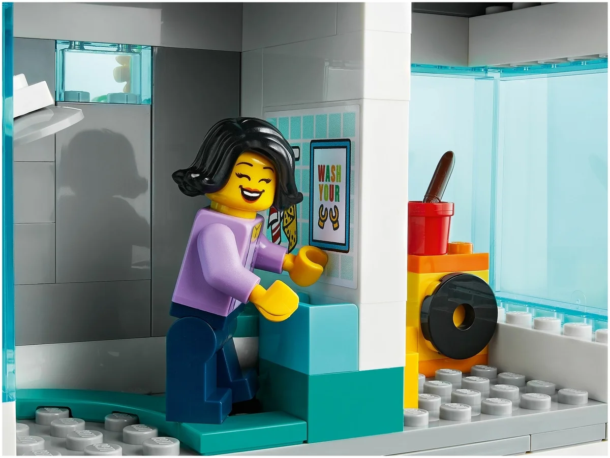 Конструктор LEGO 60291 Город Современный дом для семьи Казахстан