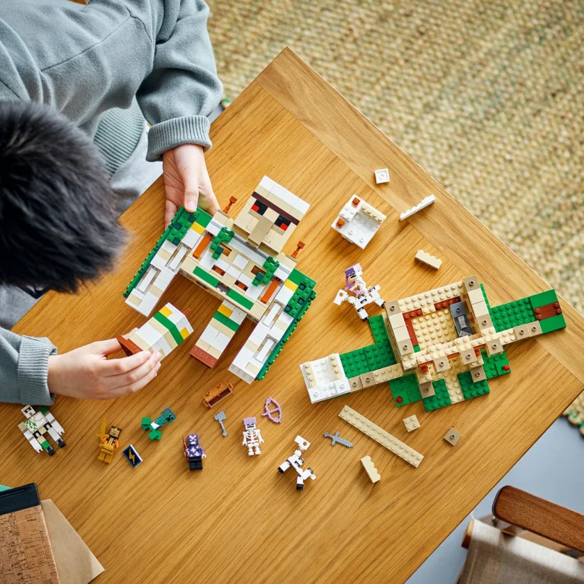 Конструктор LEGO 21250 Minecraft Крепость Железного Голема заказать
