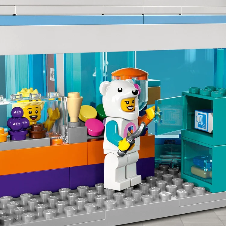 Фотография Конструктор LEGO 60363 Город Магазин мороженого