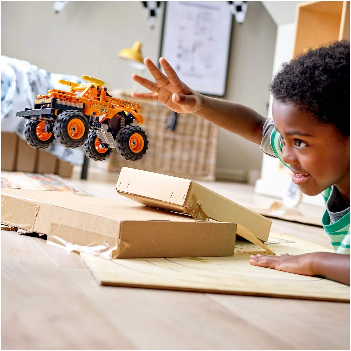 Конструктор LEGO 42135 Техник Monster Jam™ El Toro Loco™ Казахстан