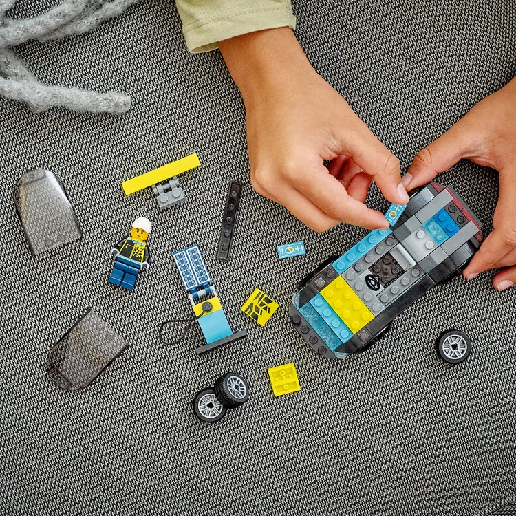 Цена Конструктор LEGO 60383 Город Электрический спортивный автомобиль