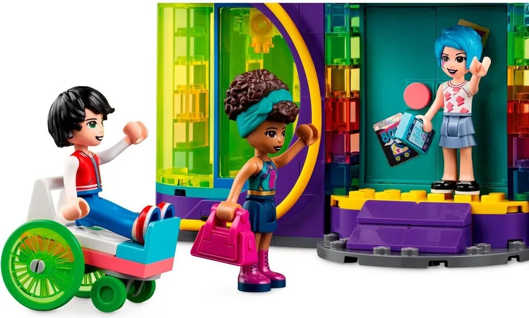 Цена Конструктор LEGO 41708 Подружки Диско-аркада для роллеров